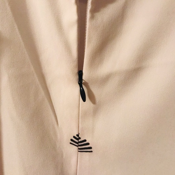 Beautiful sleeveless dress 👗 NWOT! - Picture 4 of 8